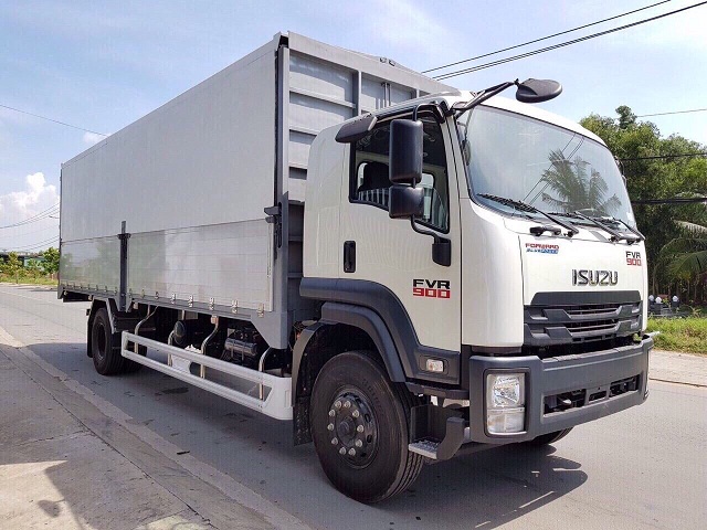 Xe tải ISUZU 8 tấn thùng kín – FVR34SE4