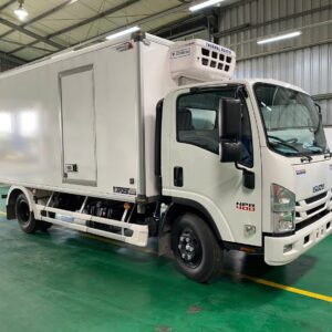 Xe tải ISUZU 3.5 tấn đông lạnh NPR400