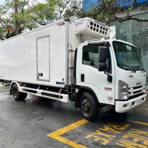 Xe tải ISUZU 5 tấn đông lạnhNQR550