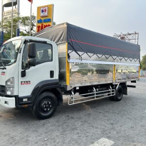 Xe tải ISUZU 6.5 tấn thùng ngắn 5m8