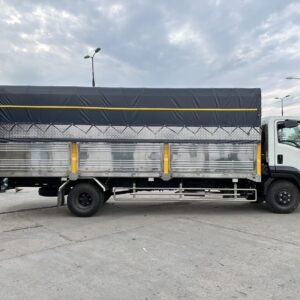 Xe tải ISUZU 6.5 tấn thùng bạt Inox FRR650